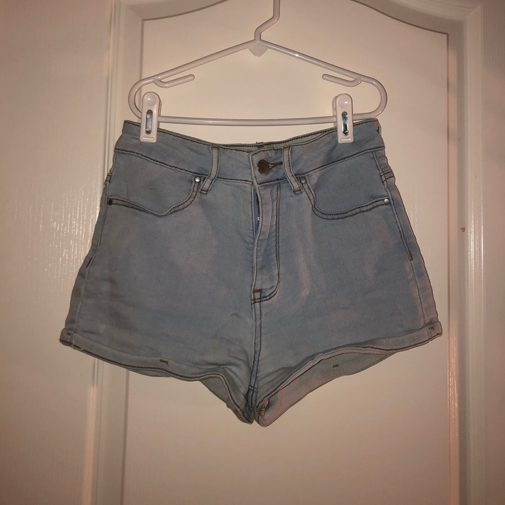 pacsun light wash jean shorts